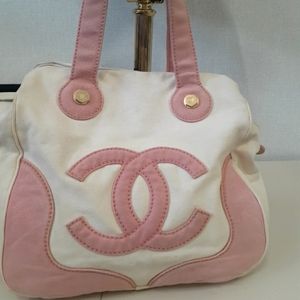 Chanel tote